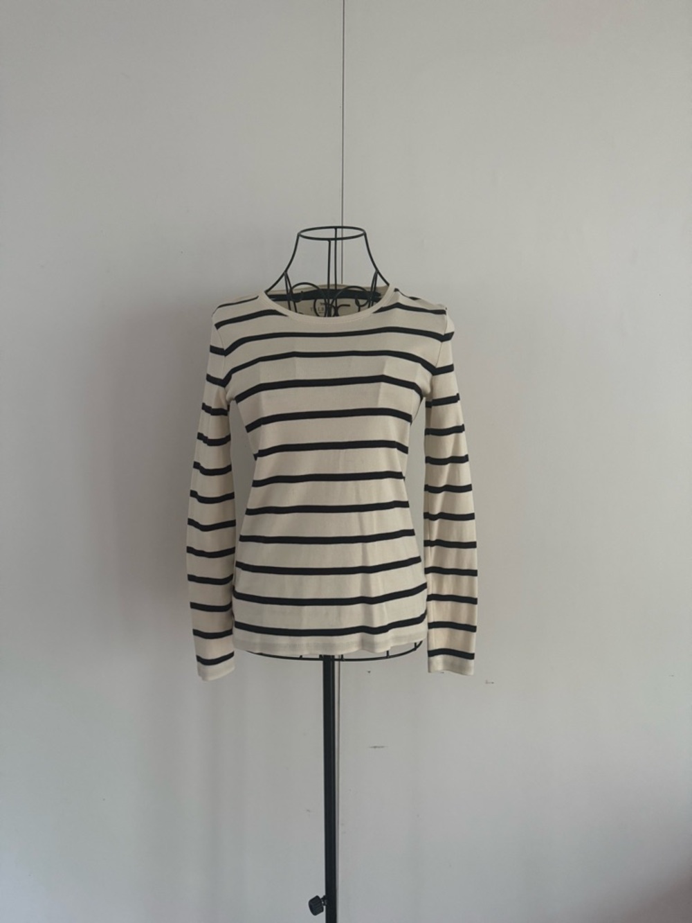 Talbots Striped Long Sleeve Knit Top - Ivory & Navy Sz SP - Picture 2 of 11